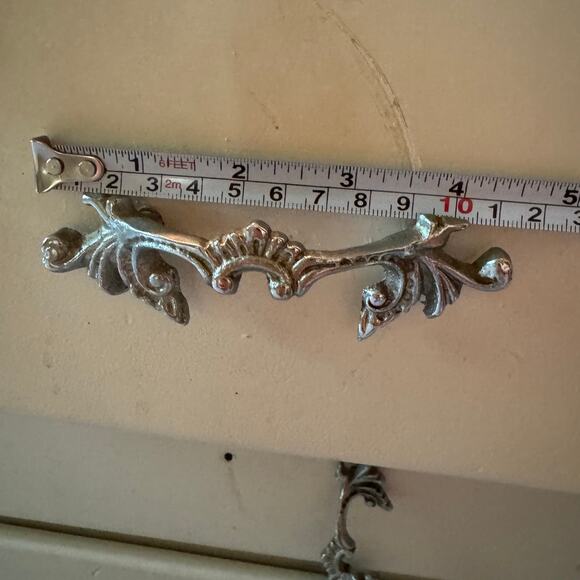 Set/2 1968 3.5” French Provincial Cabinet Pull Door Handle 2 3/4” Center - Picture 4 of 5